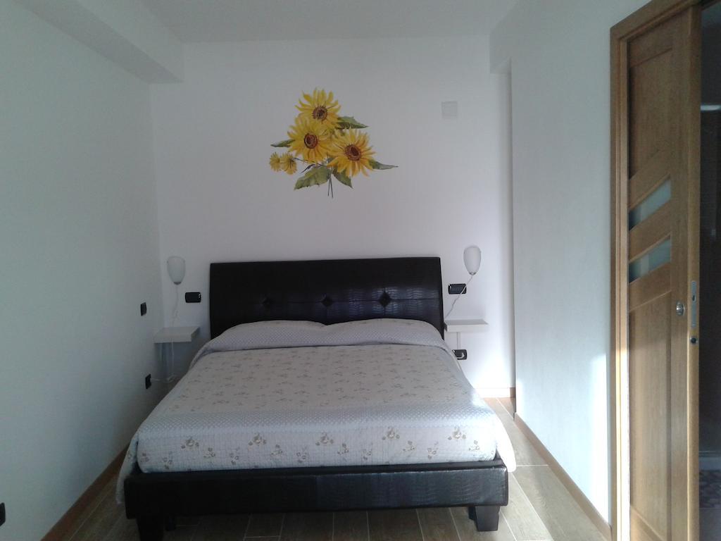 Agriturismo Botton D'Oro Dongo Quarto foto