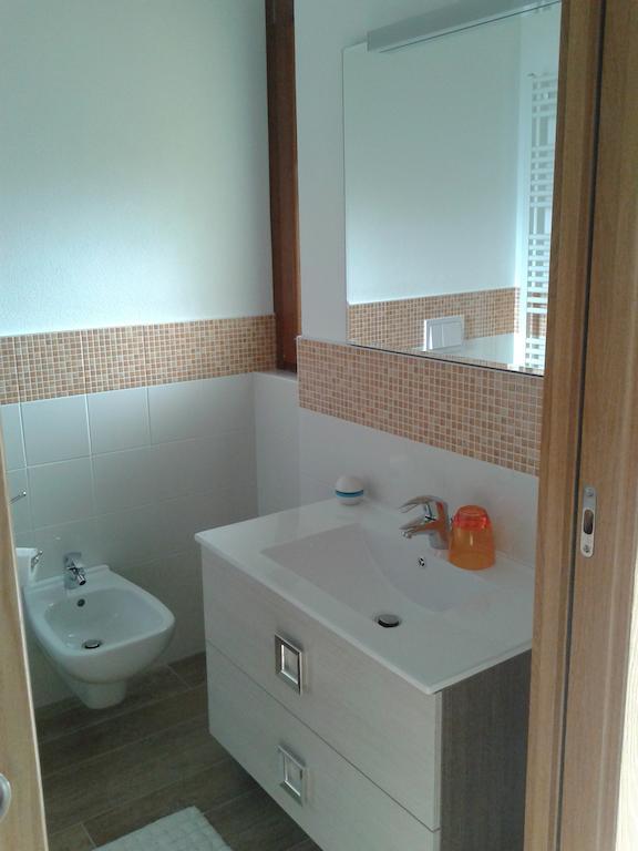 Agriturismo Botton D'Oro Dongo Quarto foto
