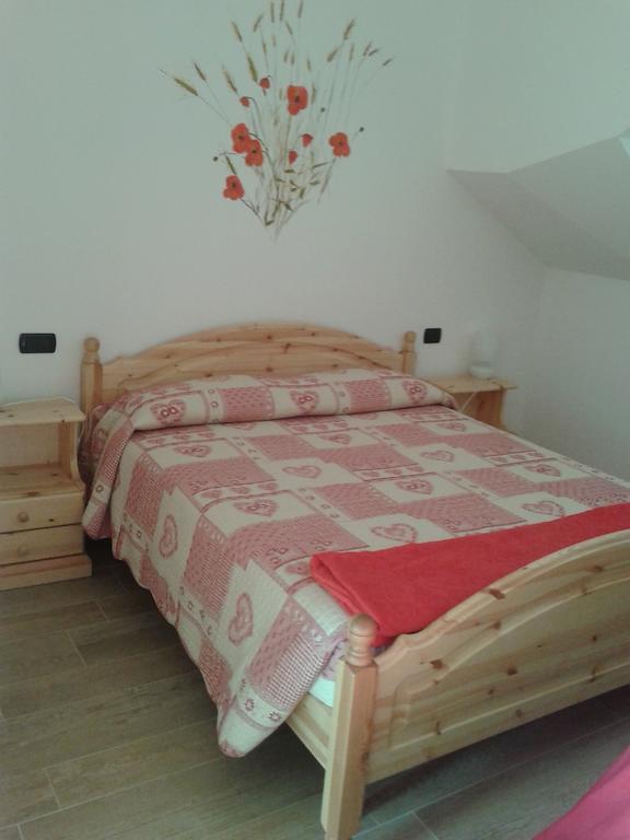 Agriturismo Botton D'Oro Dongo Quarto foto